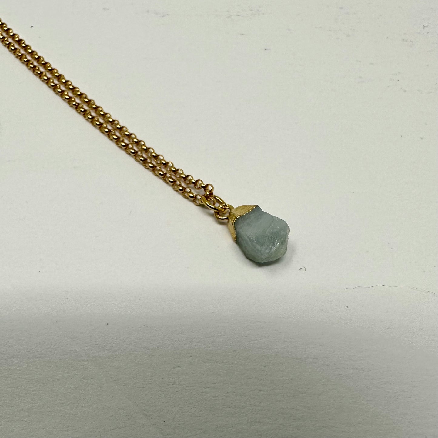Small aquamarine pendant