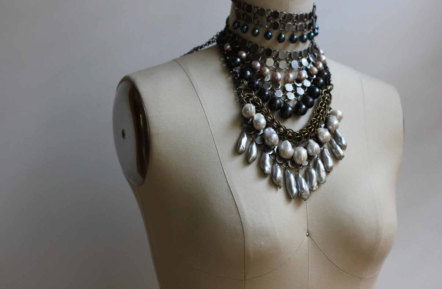 Grey pearls statement necklace
